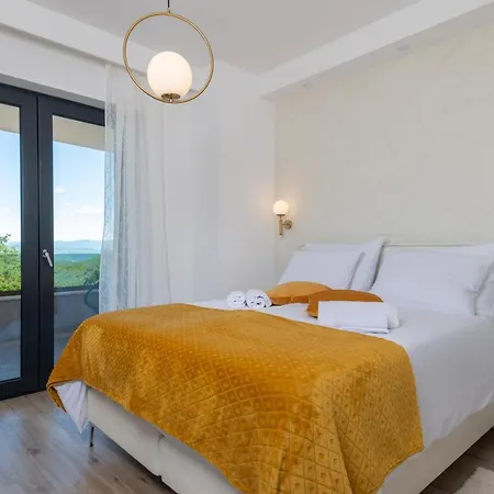 Callista Villa